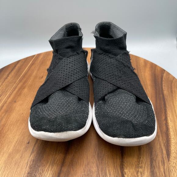 Nike Free RN Motion Flyknit Shoes Womens Size 9 Black Running Comfort Walking - Picture 2 of 8